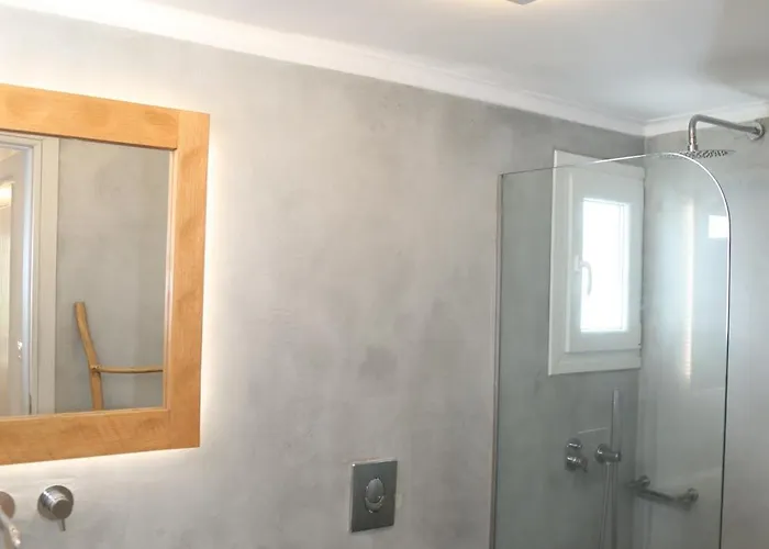 Hotel apartamentowy Anais