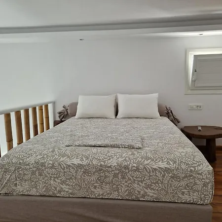 Hotel apartamentowy Anais 4*