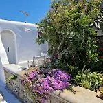 Anais Aparthotel Mykonos Town